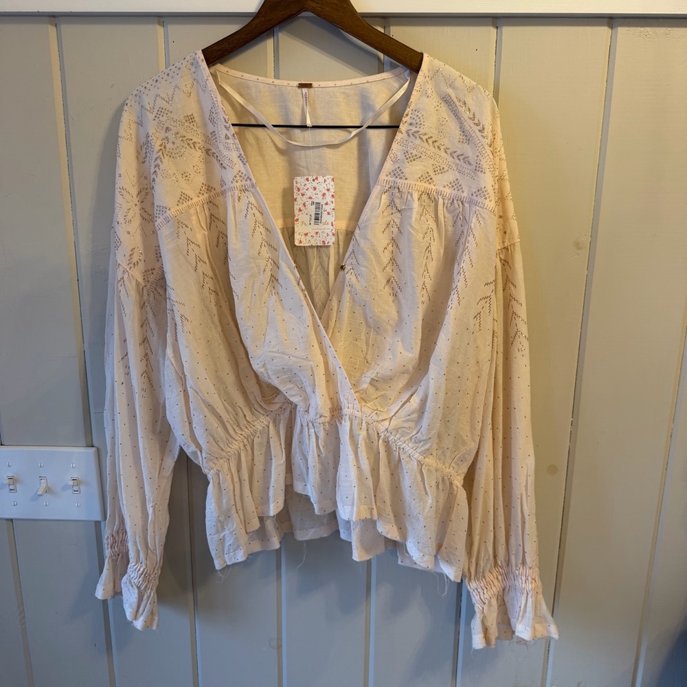 NWT Free People Cream Sparkly Patterned V-Neck Blouse, Size Large - Picture 13 of 14